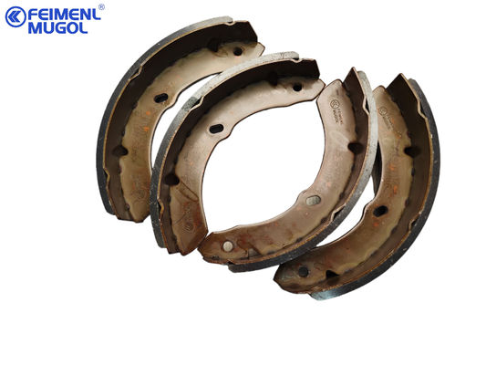 5-47110059 Sepatu rem Bagian belakang Untuk Isuzu Truk Bagian rem NKR55 4JB1 600P 8970350851 100P