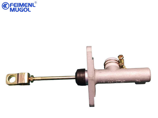 8-97102438-0 8-97102438 Isuzu Clutch Master Cylinder Clutch Control System Bagian