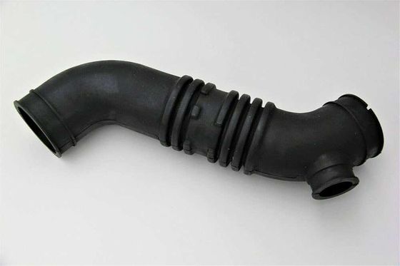 Harga yang bagus Saluran Inlet Udara Bagian Mesin ISUZU Untuk NKR 4JH1 8-97312540-2 on line