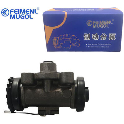 kualitas Aftermarket Profesional 3502030-10 Silinder Roda Rem Belakang Kiri Depan untuk Isuzu NHKR Tanpa Katup Pemeras, Ideal untuk Bengkel dan Layanan Armada. pabrik