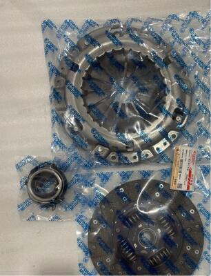 kualitas Kit Kopling Premium Aftermarket 0015-005-0018 untuk ISUZU 100P, Dibangun untuk Torsi Maksimal. pabrik